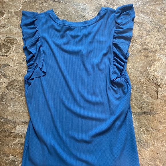 Tank top - Picture 2 of 3